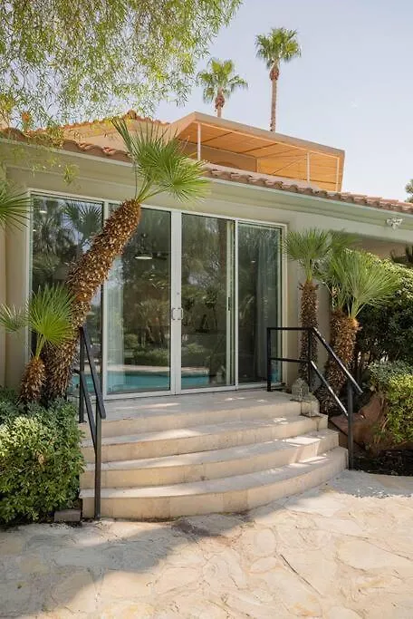 Villa Greens- 5,700Sf Luxury Las Vegas Pool
